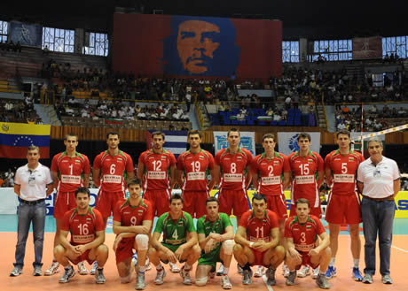 България с първа победа в Лигата