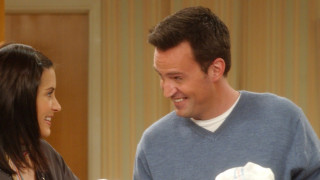 Измина седмица откакто научихме за смъртта на Матю Пери Тепърва