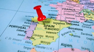 Правителството на Испания ще закрие Националната фондация Франсиско Франко организация