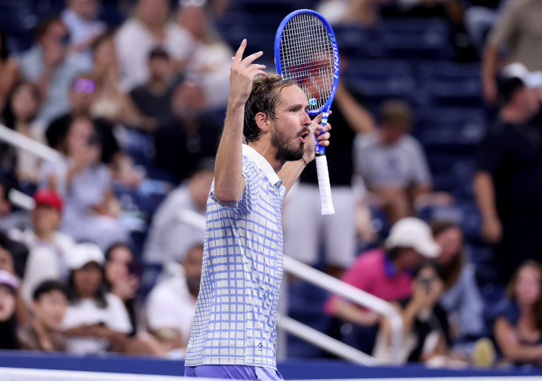 Даниил Медведев