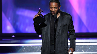 Рапърът Кендрик Ламар ще бъде хедлайнерът в шоуто на полувремето