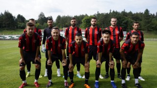 ОФК Локомотив Мездра получи като дарение от Българския футболен съюз