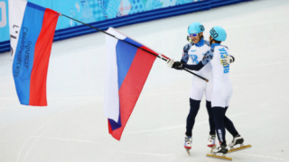 Русия с олимпийски рекорд на 5000 метра шорттрек
