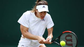 Поставената под №2 на турнира на твърди кортове от WTA