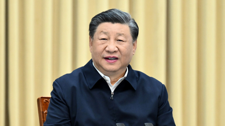 Президентът на Китай Си Дзинпин пристига Париж в неделя за рядко посещение,