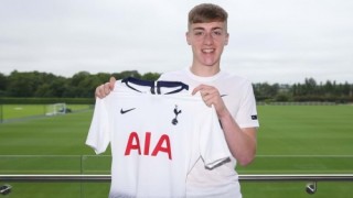 Финалистът в Шампионска лига Тотнъм най накрая взе нов футболист За