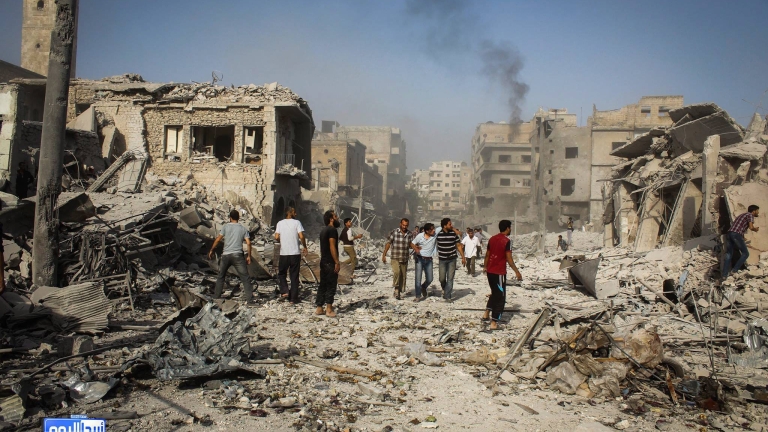 ДАЕШ си възвърна контрола върху два града от силите на Асад 