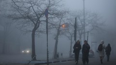 Облачна и мъглива неделя