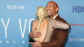 Привидно между Дуейн Джонсън и Линдзи Вон няма много общи неща