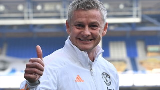 Мирър информира в днешния си неделен брой че мениджърът на