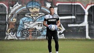 Фенклубът на Локомотив Пловдив изказа своята благодарност към хърватския вратар Динко Хоркаш