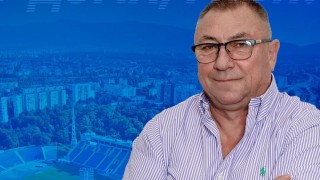 Легендата на Левски и българския футбол Божидар Искренов изрази почитта