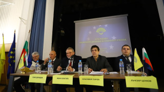 Бившата партия на Симеон Сакскобурготски НДСВ сега Национално движение за