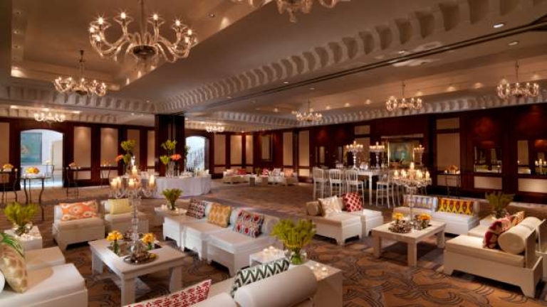 Скок на нощувките в луксозните хотели спрямо май 2017 г