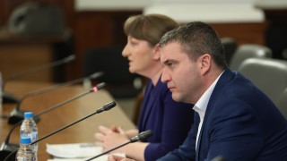 Горанов: Ако кризата се развие – и други мерки, засега толкова