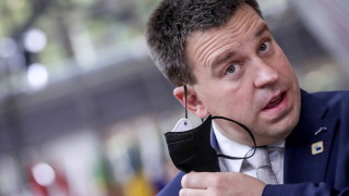 Корупционен скандал свали правителството на Естония
