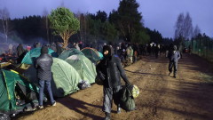 Полша предупреди: милиони мигранти ще пристигнат в Европа, ако контролът е хлабав