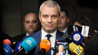 Ново меле в парламента Депутати от ПП ДБ и Възраждане отново