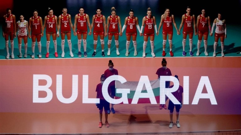 България пропусна два мачбола и загуби от Аржентина в олимпийска квалификация 