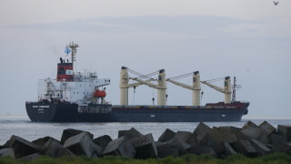 Украйна ограничава превоза на товари до Дунав след руски удари