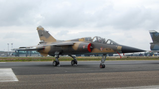 Франция ще продаде 63 свалени от въоръжение изтребители Mirage F1