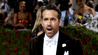 Кой казва че известните личности облагодетелстват само себе си с