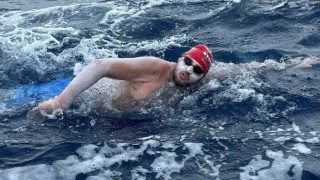 Петър Стойчев преплува най трудния и най дълъг проток от веригата Oceans