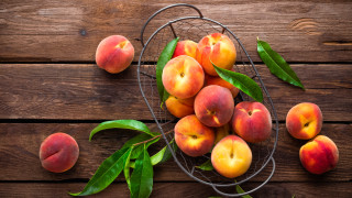 Миризмите на лятото са много солен въздух нагрят асфалт