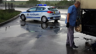 Ограничено е движение по автомагистрала Хемус в посока София Към