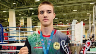 Диян Димитров е 18 годишен боец който е Световен шампион на