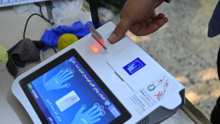 Иракските кюрди гласуваха в неделя за нов регионален парламент на