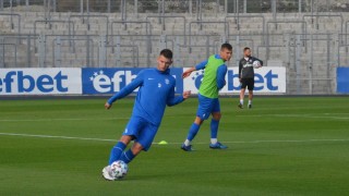 Защитникът на Арда Петко Ганев който получи контузия на мача