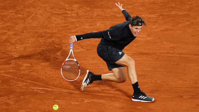 Доминик Тийм се класира на полуфинал в Гщаад