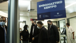 Властите в Гърция налагат строга блокада в повече региони и