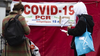 Дания и Исландия регистрираха в понеделник рекорден брой случаи на