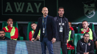 Левият бек на ЦСКА Тибо Вион се очаква да се