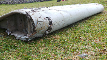 В понеделник прекратяват издирването на MH370 край остров Реюнион