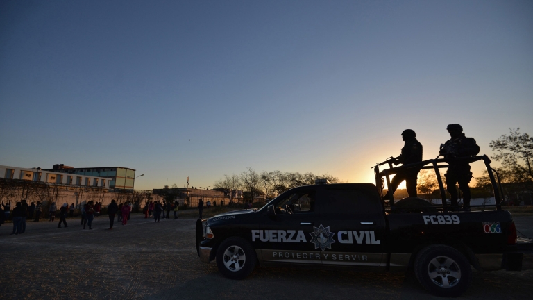 Мексико откри 20 тела до границата със САЩ