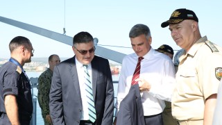 трябва да влязат във диалог и да създадат парламентарно мнозинство