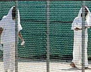 Първото решение на Обама - Гуантанамо