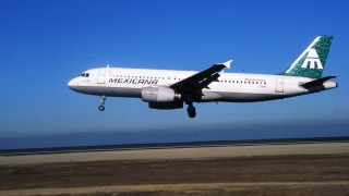 За първия си полет се готви първата по рода си