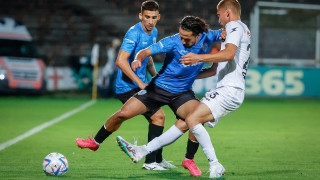 Мазир Сула е сред водещите футболисти на Черно море които