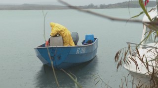 Мъж открадна две лодки от рибарското селище в Бургас Това