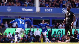 Шефилд Юнайтед и Евертън завършиха наравно 2 2 в първи мач