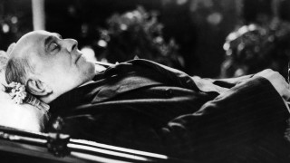 Чехия възобновява разследването на мистериозната смърт на чехословашкия външен министър