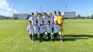 Юношите на България до 17 години загубиха от домакина Сърбия