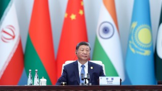 Светът днес е свидетел на една историческа ирония която трудно