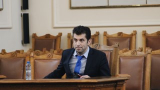 Блокираните в Украйна български моряци имат храна и вода за