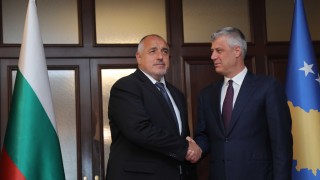 Борисов окуражи Прищина по пътя към ЕС и НАТО