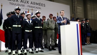 Франция ще запази военното си присъствие в Близкия изток през